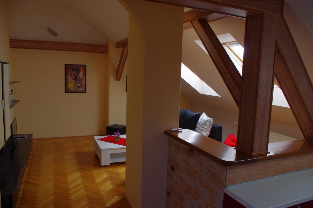 Apartment Tomy Slunj Exterior foto