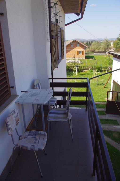 Apartment Tomy Slunj Exterior foto